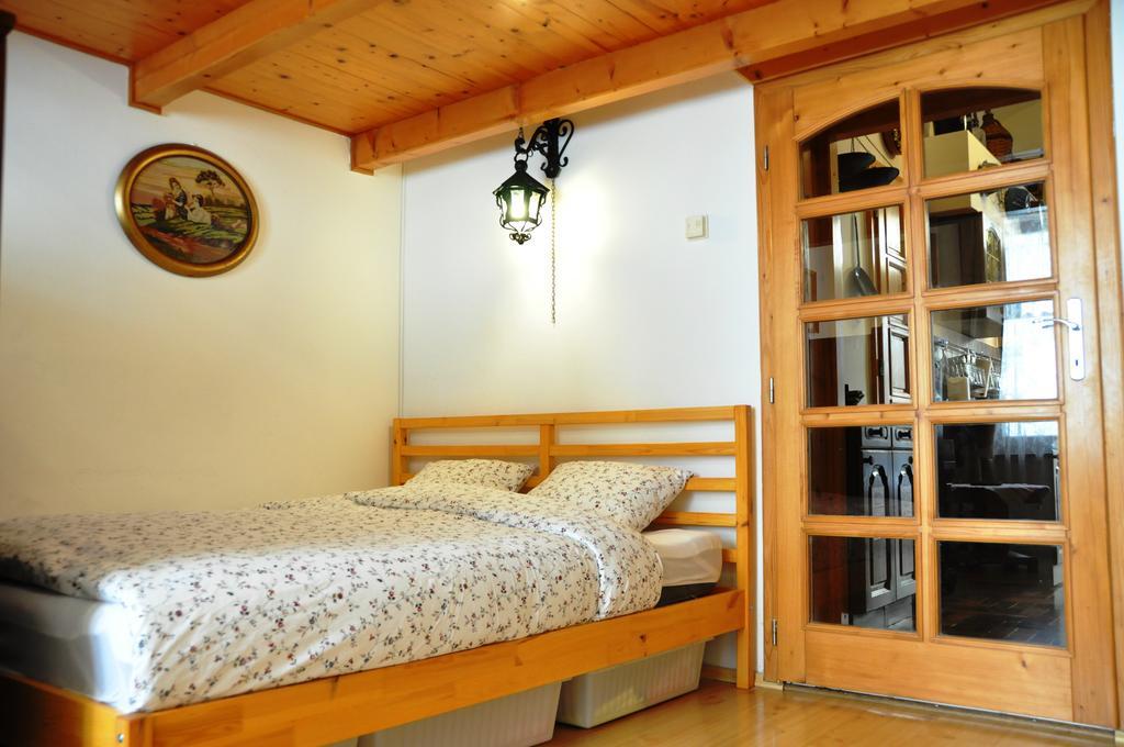 Traditional Slovak Apartment Pozsony Kültér fotó