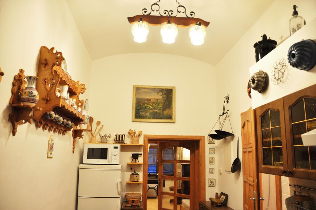 Traditional Slovak Apartment Pozsony Kültér fotó
